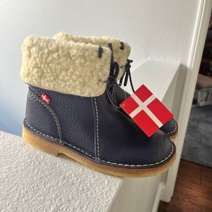 Original Danish Duckfeet Århus Boots Navy Blue